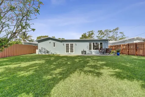 1921 N 49th Avenue Hollywood FL 33021