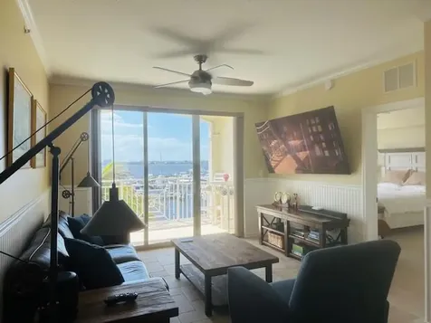 975 NW Flagler Avenue Stuart FL 34994
