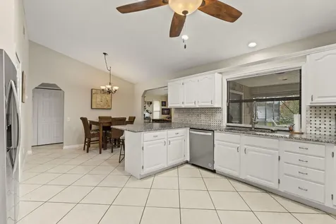 138 SW Airview Avenue Port St Lucie FL 34984