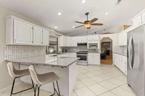 138 SW Airview Avenue Port St Lucie FL 34984