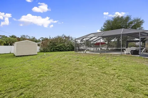 138 SW Airview Avenue Port St Lucie FL 34984
