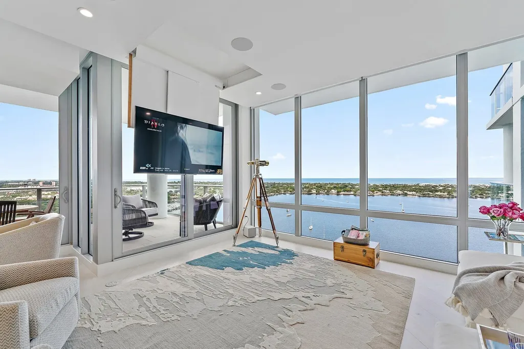 1 Water Club Way North Palm Beach FL 33408