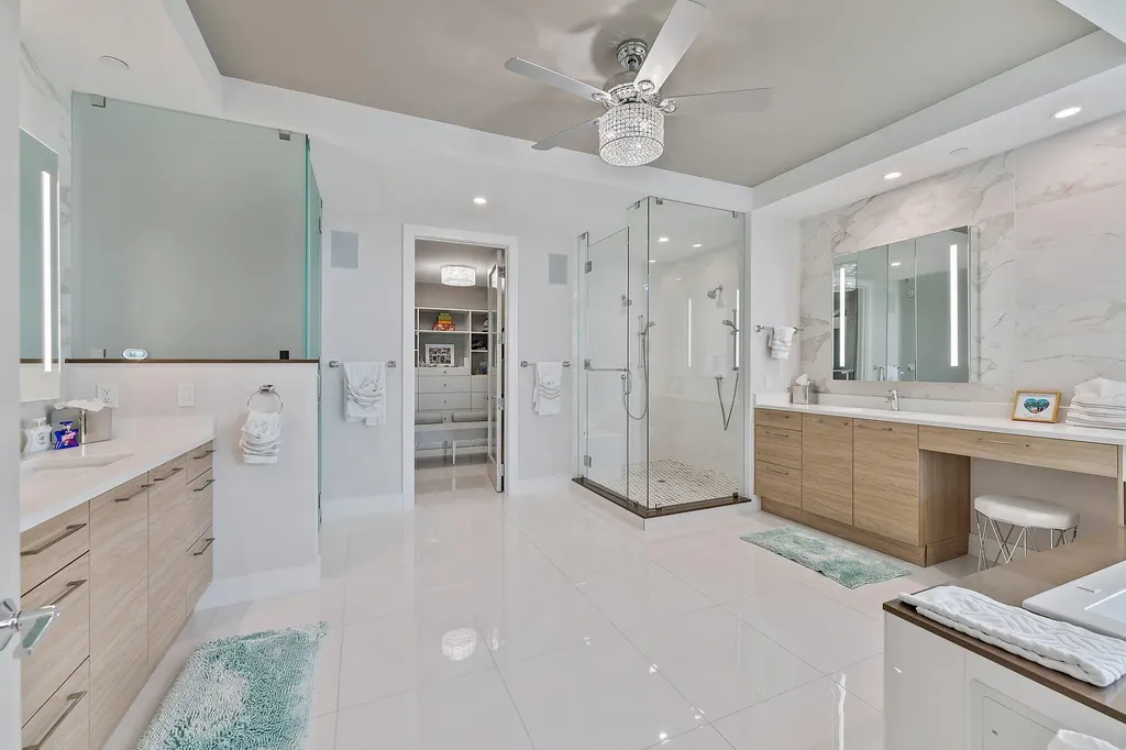 1 Water Club Way North Palm Beach FL 33408
