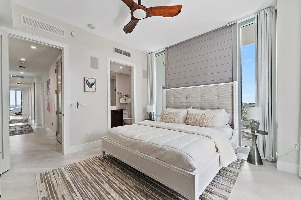 1 Water Club Way North Palm Beach FL 33408