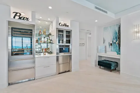 1 Water Club Way North Palm Beach FL 33408