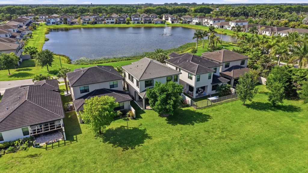 7605 Moonrise Drive Lake Worth FL 33467