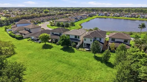 7605 Moonrise Drive Lake Worth FL 33467