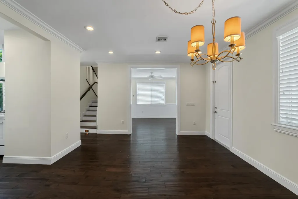 216 SE 10th Street Fort Lauderdale FL 33316