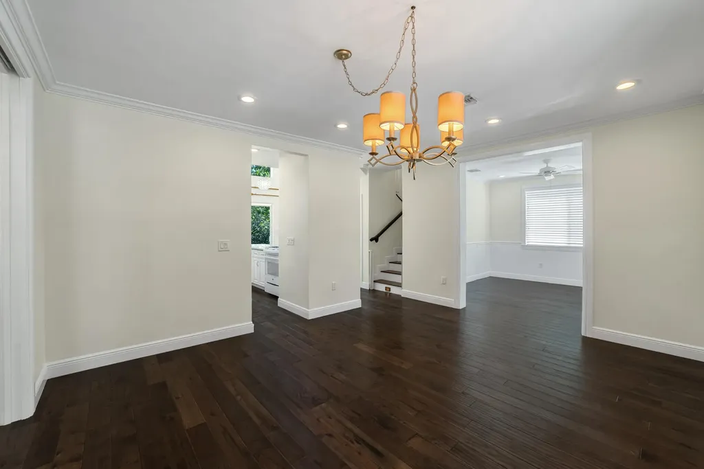 216 SE 10th Street Fort Lauderdale FL 33316