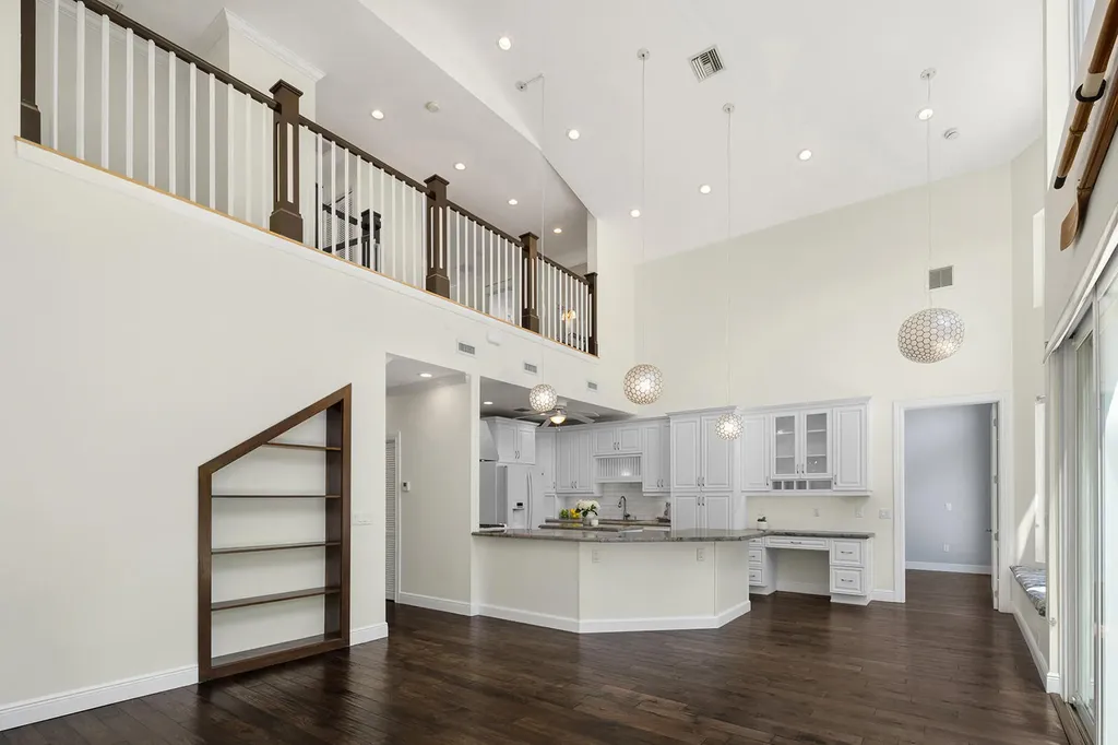 216 SE 10th Street Fort Lauderdale FL 33316