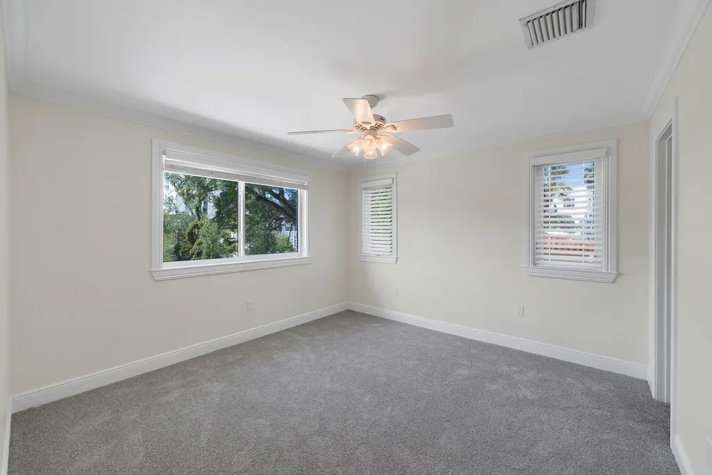 216 SE 10th Street Fort Lauderdale FL 33316