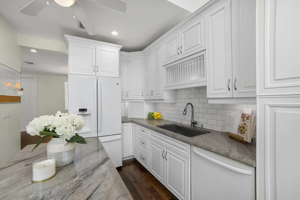 216 SE 10th Street Fort Lauderdale FL 33316