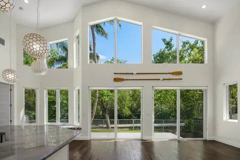 216 SE 10th Street Fort Lauderdale FL 33316