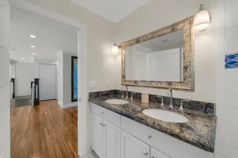 216 SE 10th Street Fort Lauderdale FL 33316