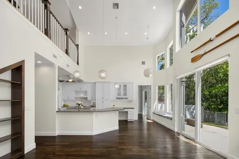 216 SE 10th Street Fort Lauderdale FL 33316