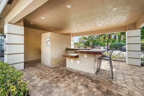 242 E Chrystie Circle Delray Beach FL 33484