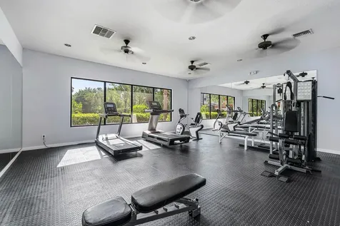 242 E Chrystie Circle Delray Beach FL 33484