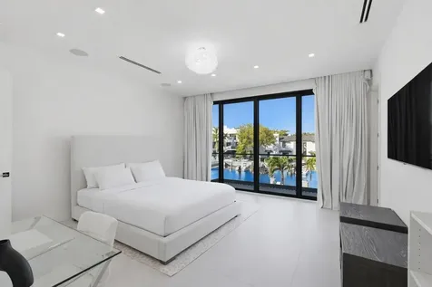 1517 SE 12th Court Fort Lauderdale FL 33316