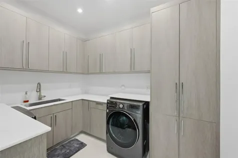 1517 SE 12th Court Fort Lauderdale FL 33316