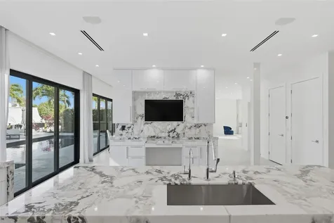 1517 SE 12th Court Fort Lauderdale FL 33316