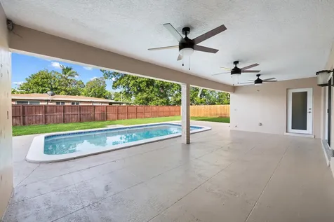 3801 Tennessee Avenue Fort Lauderdale FL 33312