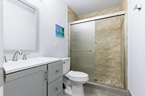 586 Laconia Circle Lake Worth FL 33467