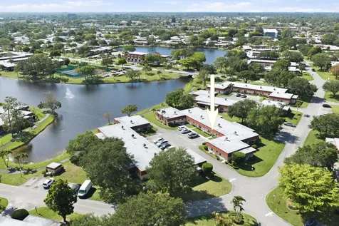 586 Laconia Circle Lake Worth FL 33467