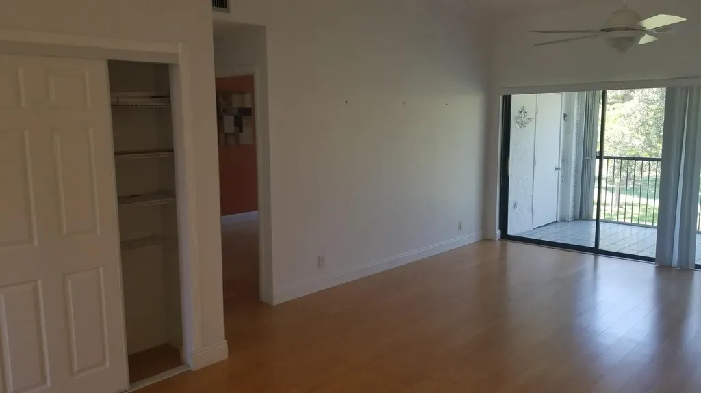 2289 SW 15th Street Deerfield Beach FL 33442