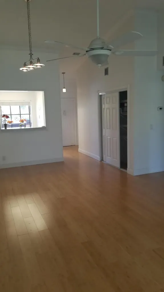 2289 SW 15th Street Deerfield Beach FL 33442
