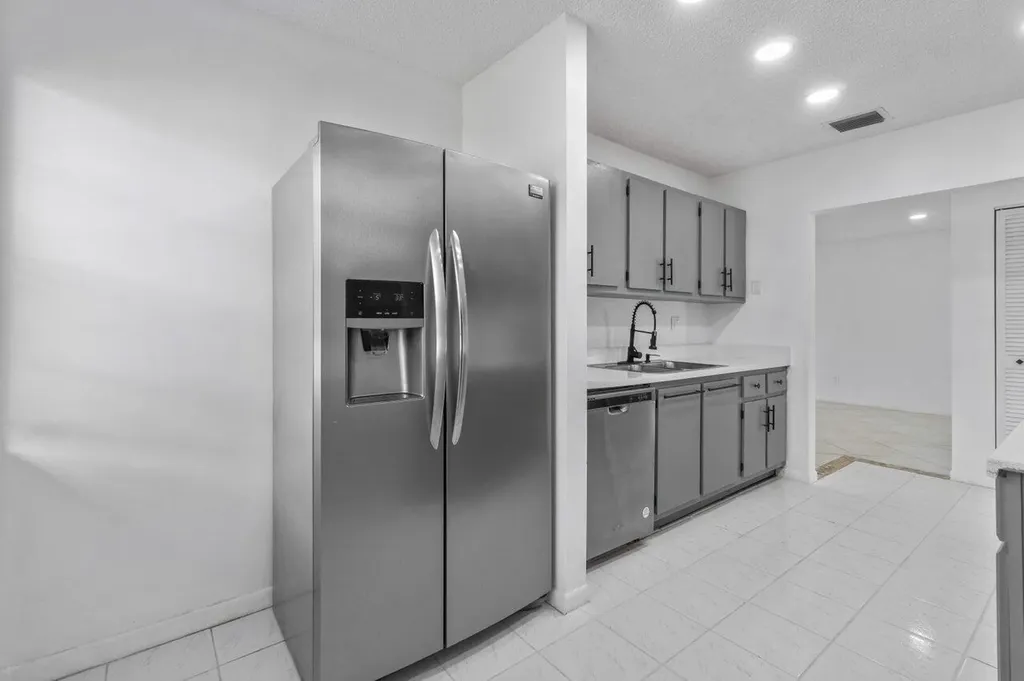 1620 Granfern Avenue West Palm Beach FL 33415