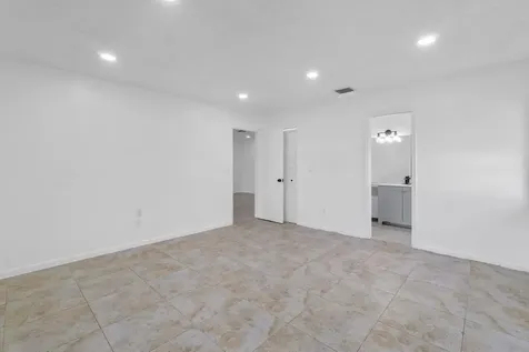 1620 Granfern Avenue West Palm Beach FL 33415