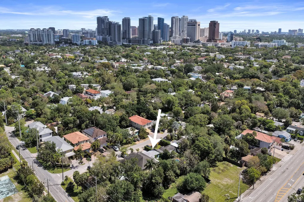 846 SW 11th Court Fort Lauderdale FL 33315