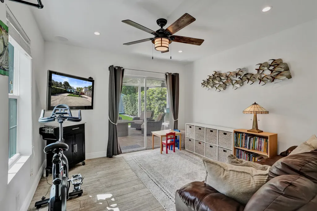 846 SW 11th Court Fort Lauderdale FL 33315
