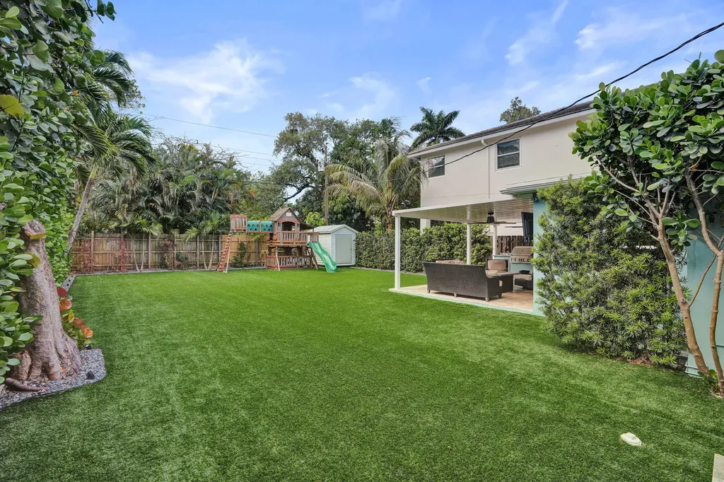 846 SW 11th Court Fort Lauderdale FL 33315