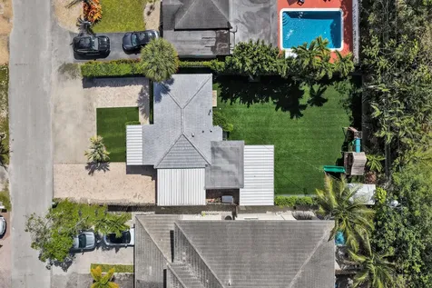 846 SW 11th Court Fort Lauderdale FL 33315