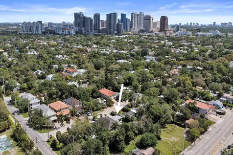 846 SW 11th Court Fort Lauderdale FL 33315