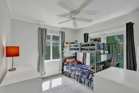 846 SW 11th Court Fort Lauderdale FL 33315