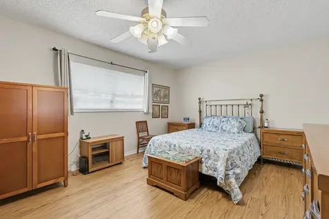 414 SE 10th Street Dania Beach FL 33004