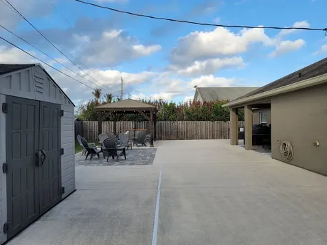 501 SW Fifer Avenue Port St Lucie FL 34953