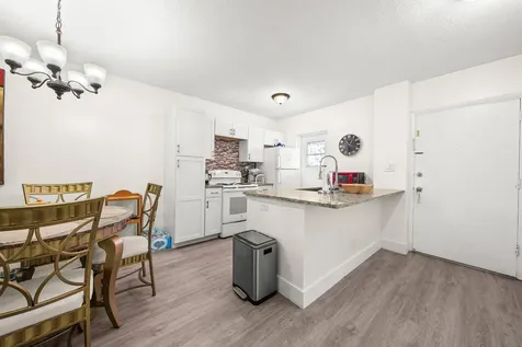 1117 Lake Terrace Boynton Beach FL 33426