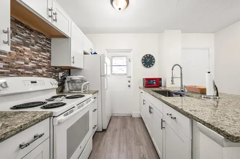 1117 Lake Terrace Boynton Beach FL 33426