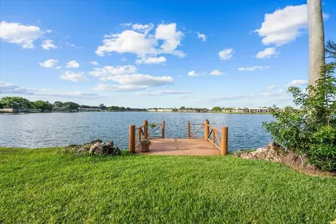 593 Banks Road Margate FL 33063