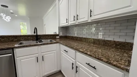 5176 NW 50th Terrace Coconut Creek FL 33073