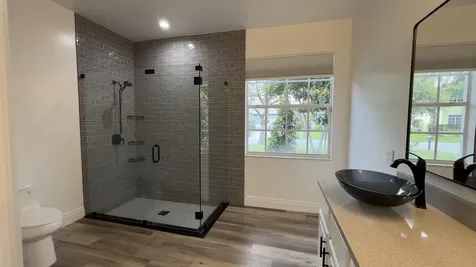 5176 NW 50th Terrace Coconut Creek FL 33073