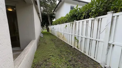 5176 NW 50th Terrace Coconut Creek FL 33073