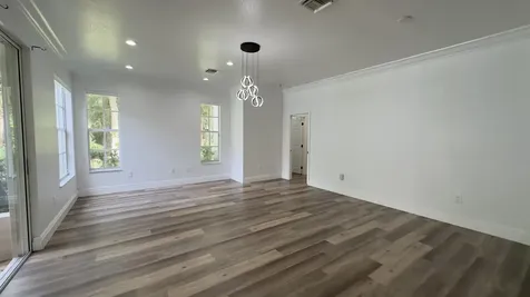 5176 NW 50th Terrace Coconut Creek FL 33073