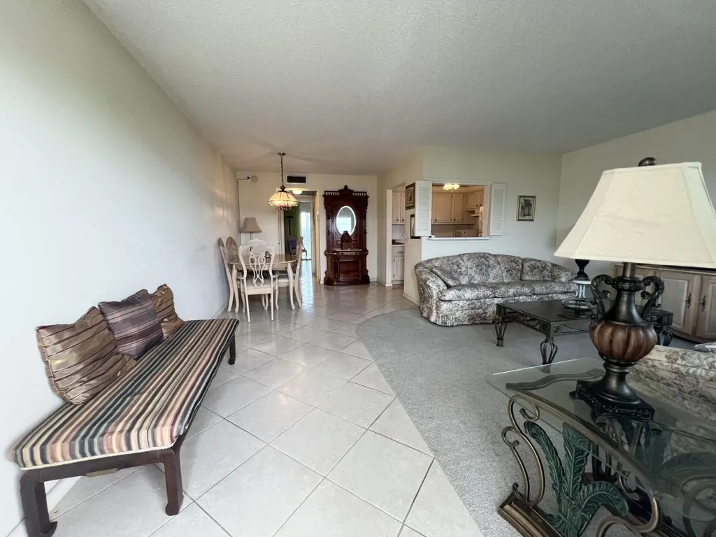 4116 Cambridge E Deerfield Beach FL 33442