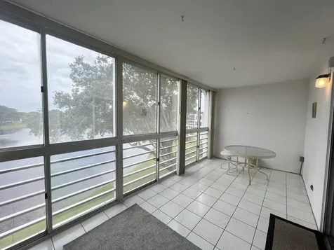 4116 Cambridge E Deerfield Beach FL 33442