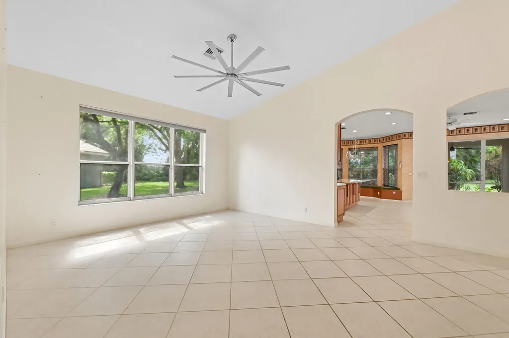 6439 Pebble Creek Way Boynton Beach FL 33437