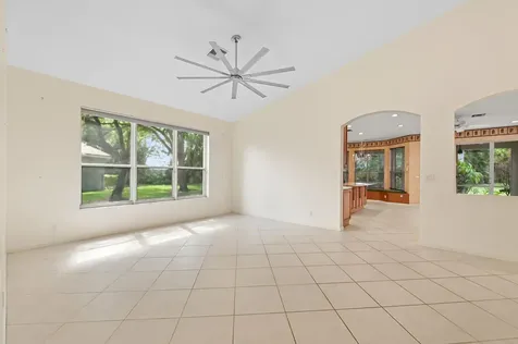 6439 Pebble Creek Way Boynton Beach FL 33437